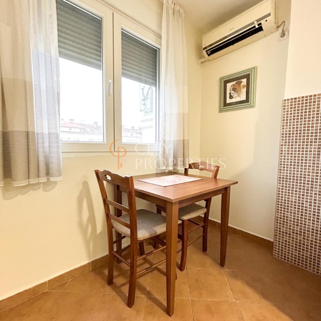Charming And Lovely Apartment In Podgorica Center Luaran gambar